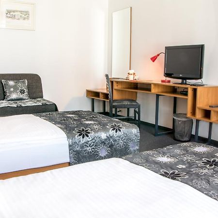 Hotel Delminivm ซาเกร็บ ภายนอก รูปภาพ