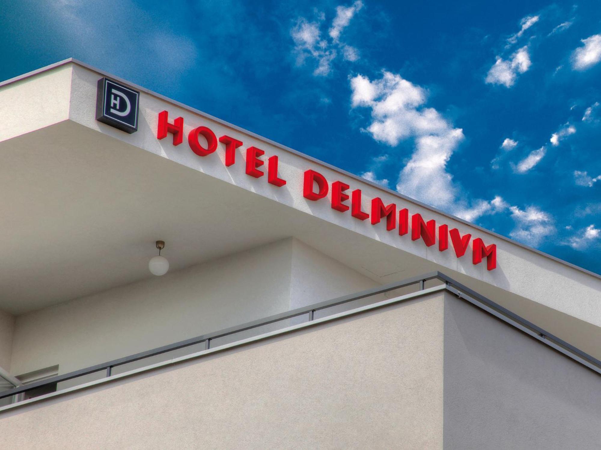 Hotel Delminivm ซาเกร็บ ภายนอก รูปภาพ